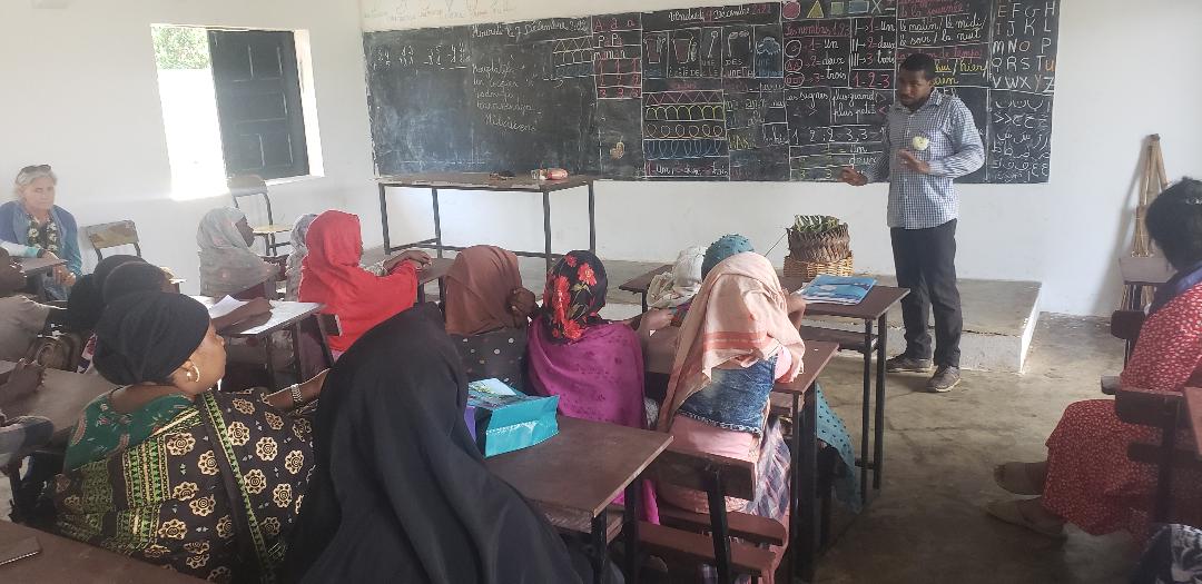 L'ONG Maeecha poursuit ses activités de développement durable dans les écoles à Mohéli